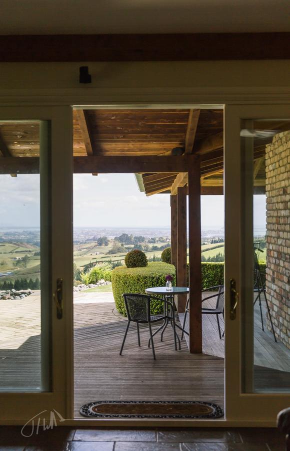 טאורנגה Eagle Ridge Lodge מראה חיצוני תמונה